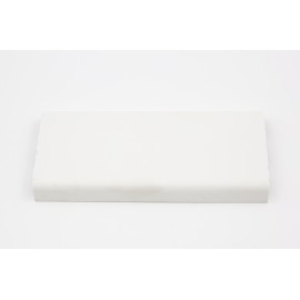 Нащельник жёсткий 58мм длина 6м.  Цена за м